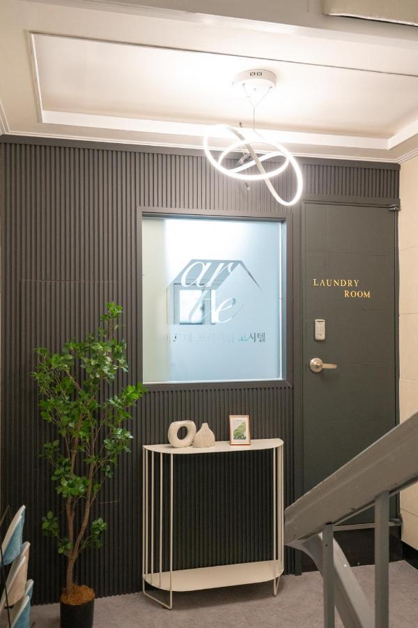 Arte Premium Oneroomtel Myeongdong Seoul Exterior foto